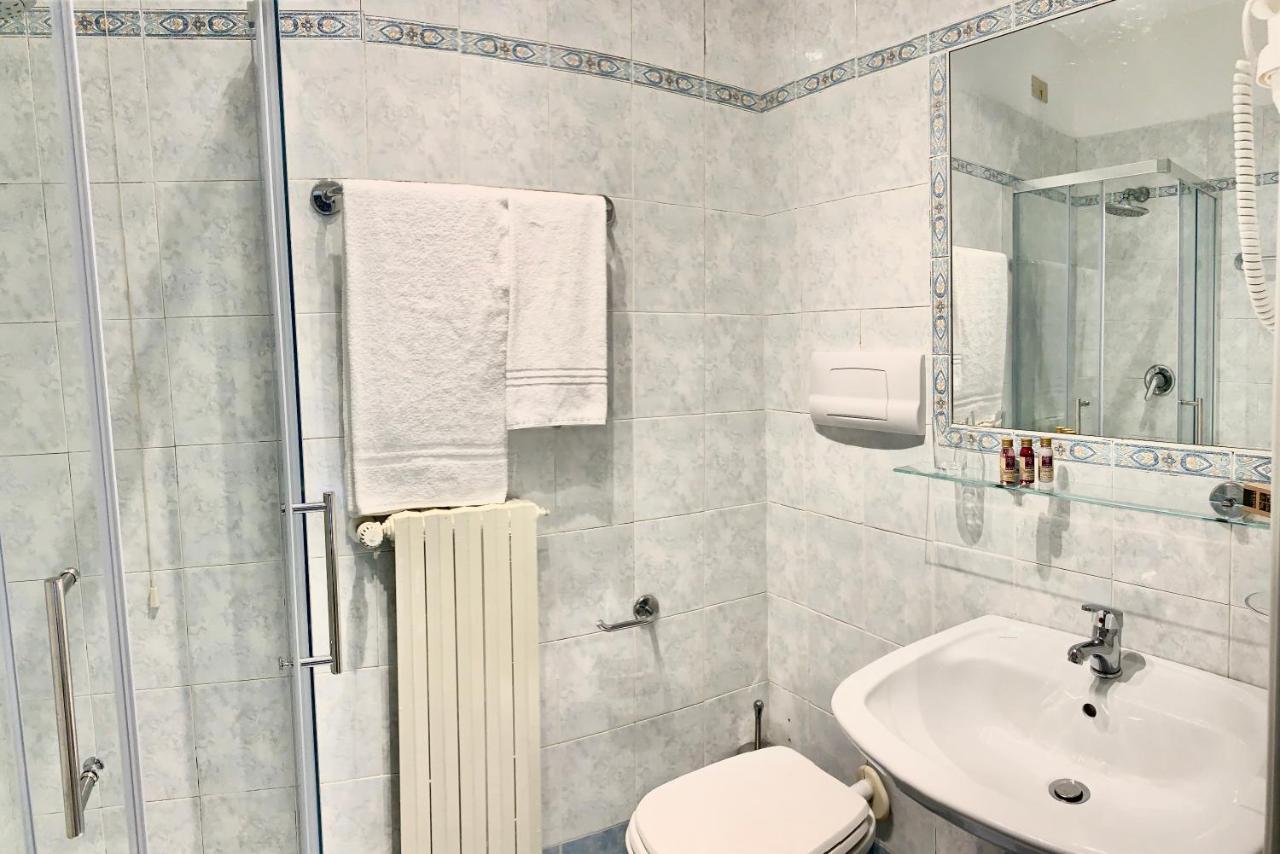 Ennesima Osteria Con Alloggio - Bike Hotel Toscolano Maderno Zewnętrze zdjęcie